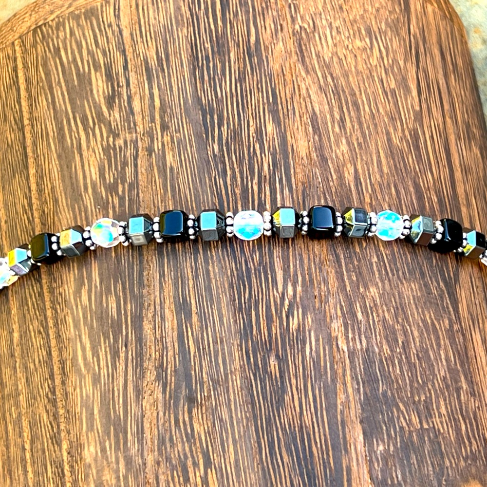 Silpada Vintage Sterling Silver Hematite & Faceted Crystal Beaded Bracelet